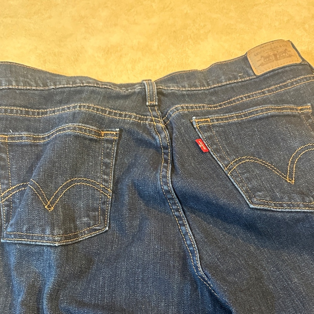 Levi's  Women’s 505 straight leg Blue Jeans